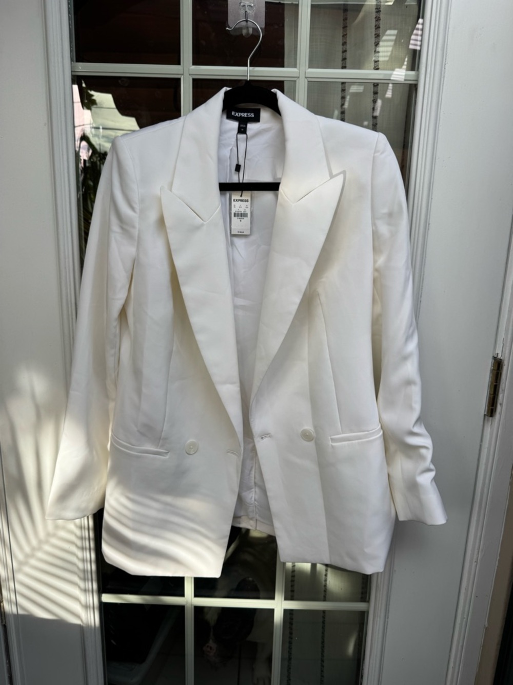 X😻Express Women's White Double-Breasted Blazer with Peak Lapels